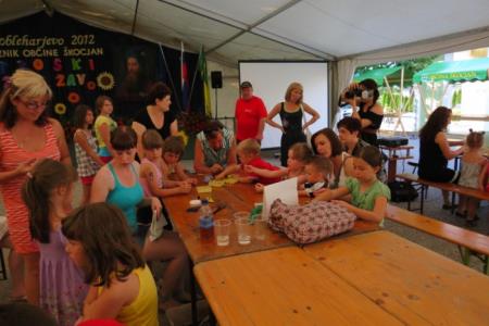 KNOBLEHARJEVO 2012- Otroški živ žav 35